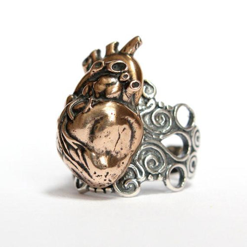 Anatomical Heart Ring