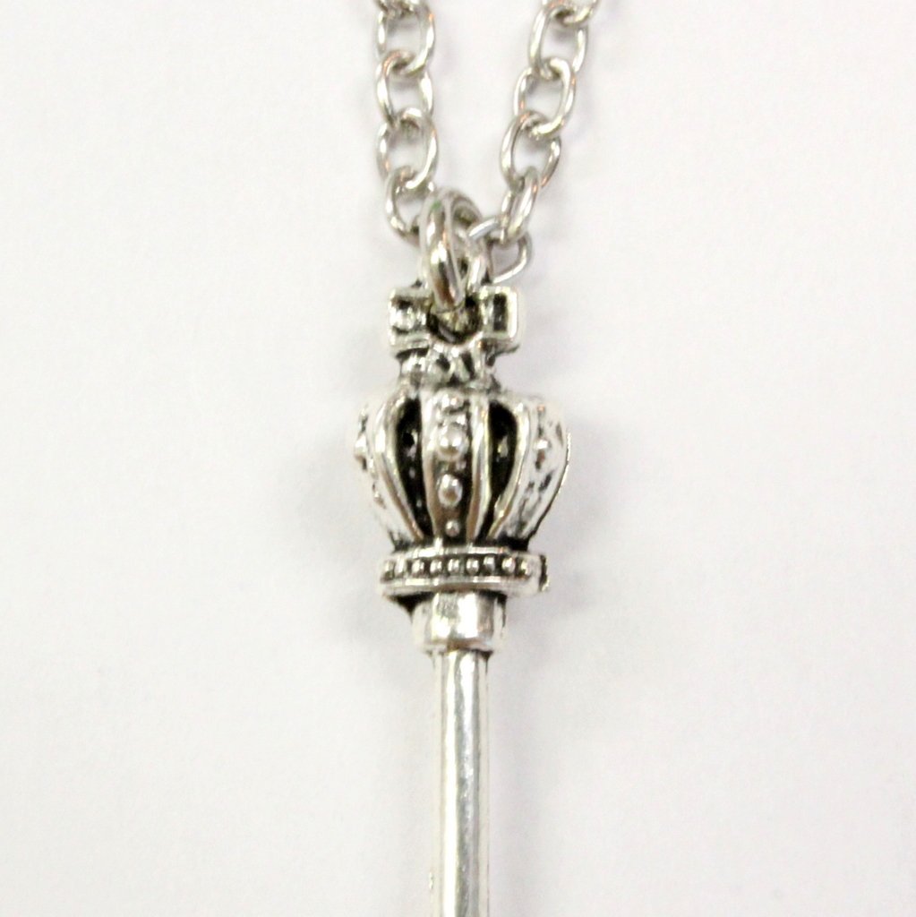 Crown Snuff Spoon Necklace
