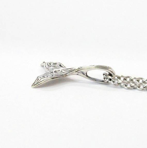 Engraved Whale Fluke Necklace Mermaid Tail Pendant in 925 Sterling Silver